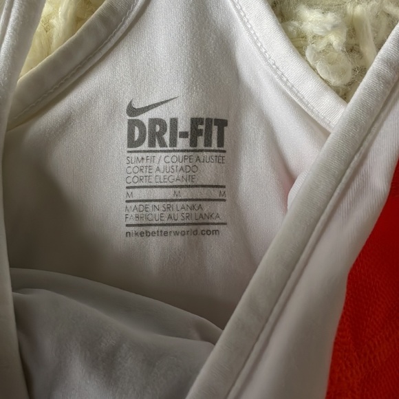 Nike Tanks - Picture 4 of 5